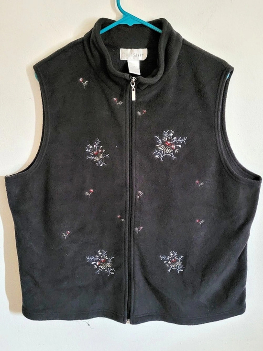 Sport Savvy Embroidered Black Vest Size 1X